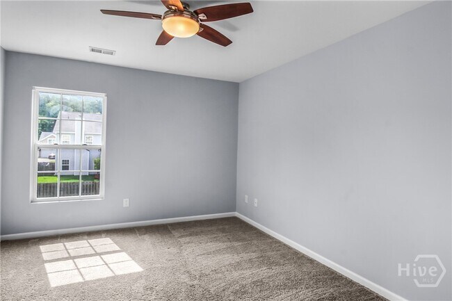 Building Photo - 307 Grasslands Dr