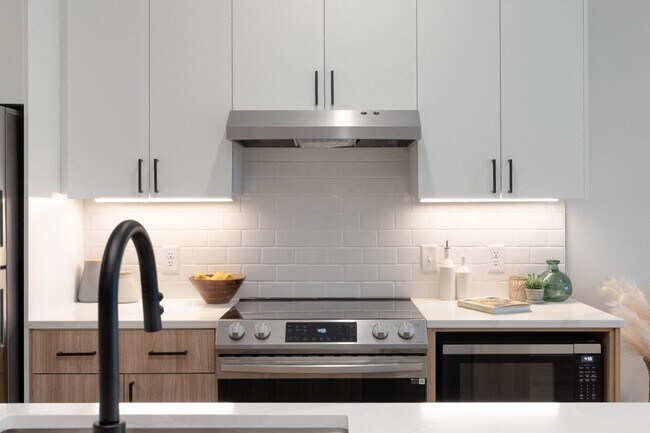 Building Photo - Orris