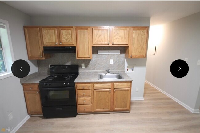 Building Photo - 6364 Raymond Ter