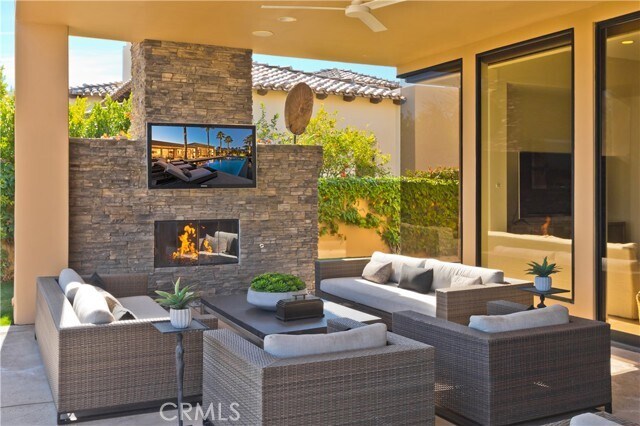 Building Photo - 57780 Troon Way