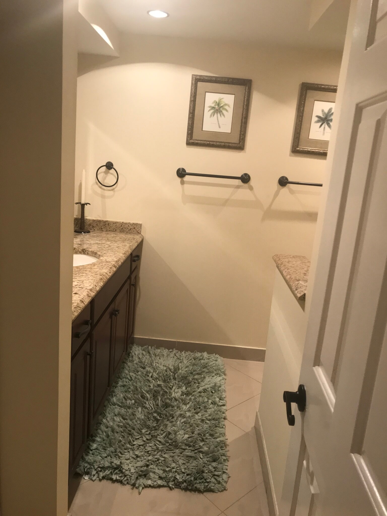 2nd bath with tub & shower - 225 Deer Creek Blvd