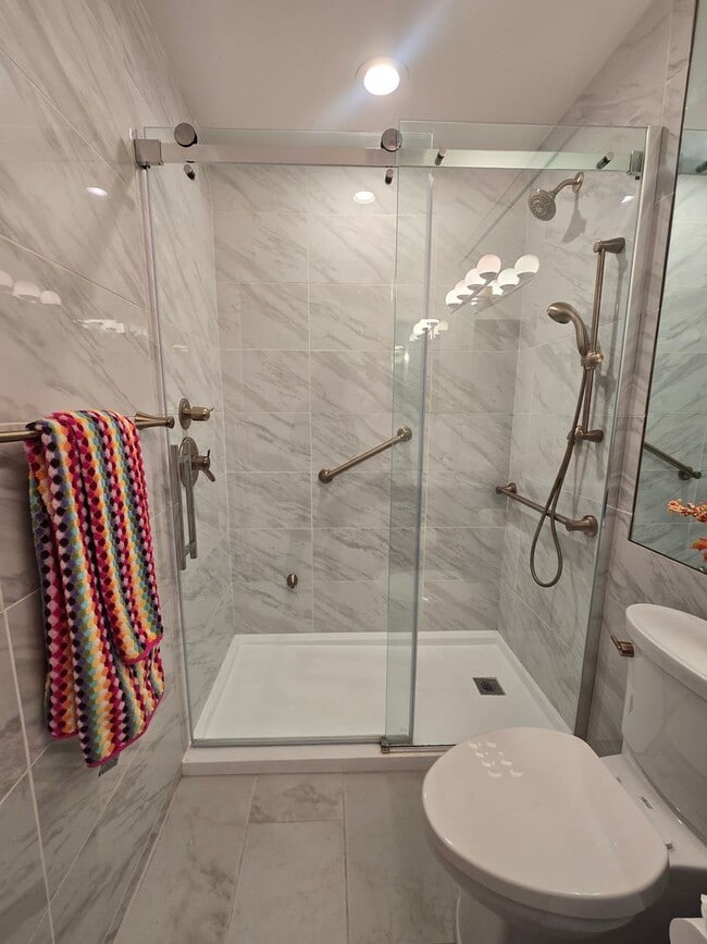 Building Photo - Furnished, 1-Year Long-Term Rental