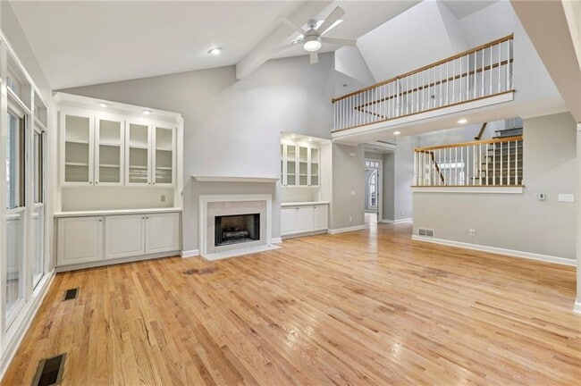 Building Photo - 3740 Ashford Point