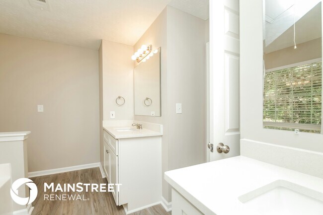 Building Photo - 7006 Shenandoah Trail