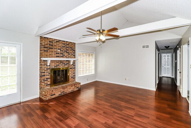 Building Photo - 8533 Kettering Dr