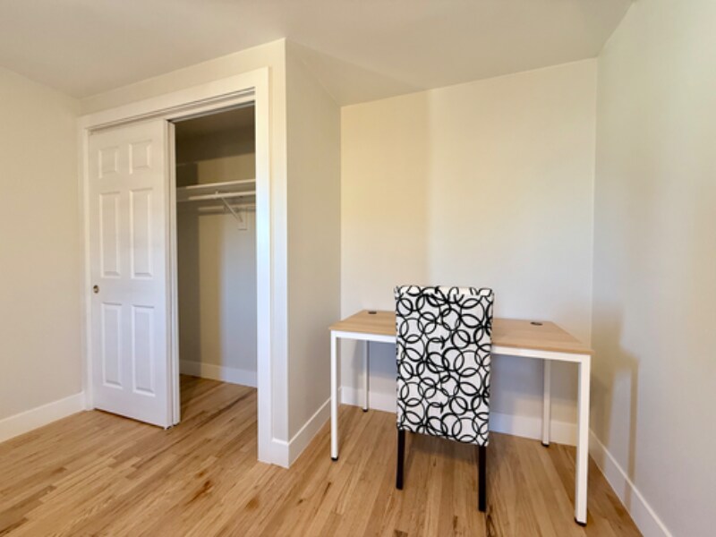 Building Photo - 9989 Dodge Dr