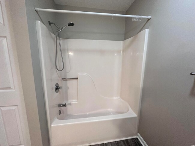 Building Photo - 6536 Valene Ct