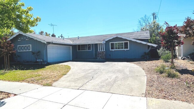 Building Photo - 10460 Davison Ave