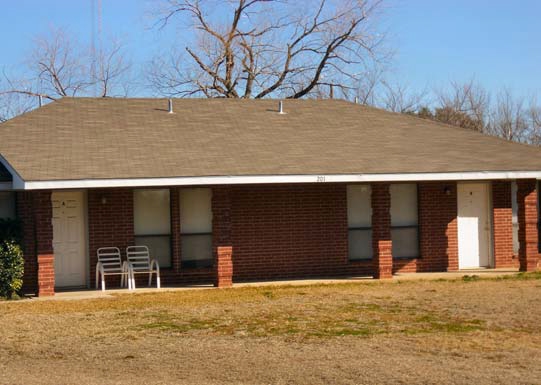 Building Photo - Highland Meadows