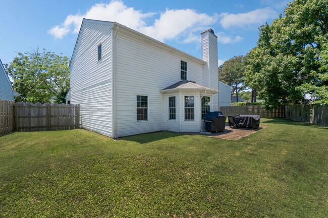 Building Photo - 2612 Loudoun St