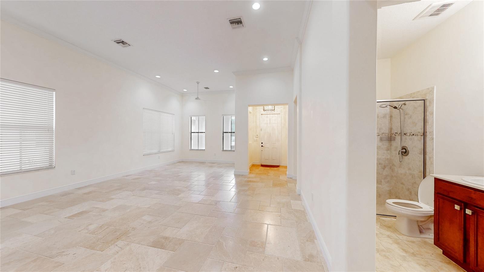 Building Photo - 4046 NW 85th Ave