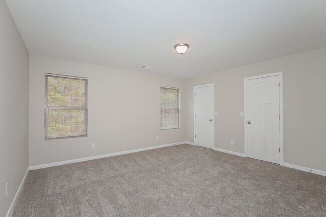 Building Photo - 6364 Avery St SW