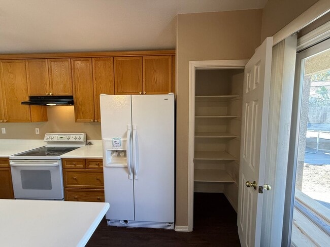 Building Photo - Single Story 4-bedroom home in Sylvan Scho...