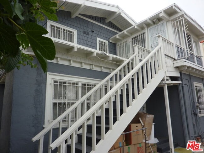 Building Photo - 1330 Crenshaw Blvd