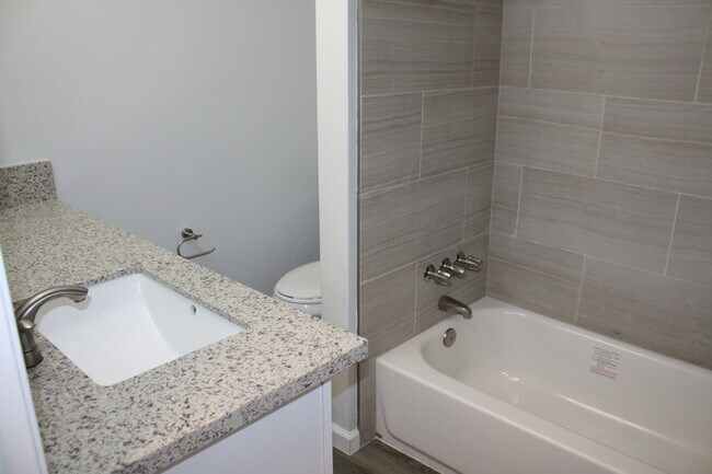 Building Photo - Property Rochester