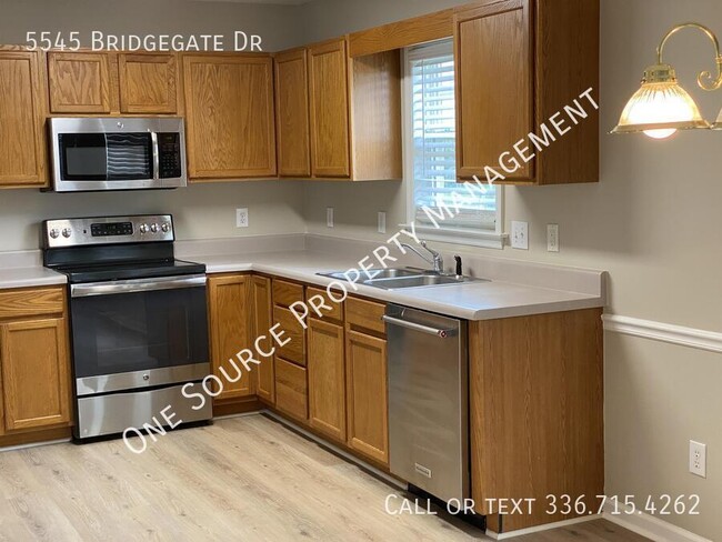 Building Photo - 5545 Bridgegate Dr