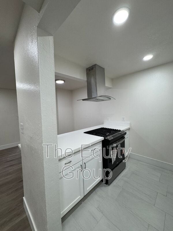 Building Photo - 3515 W Campus Ave.