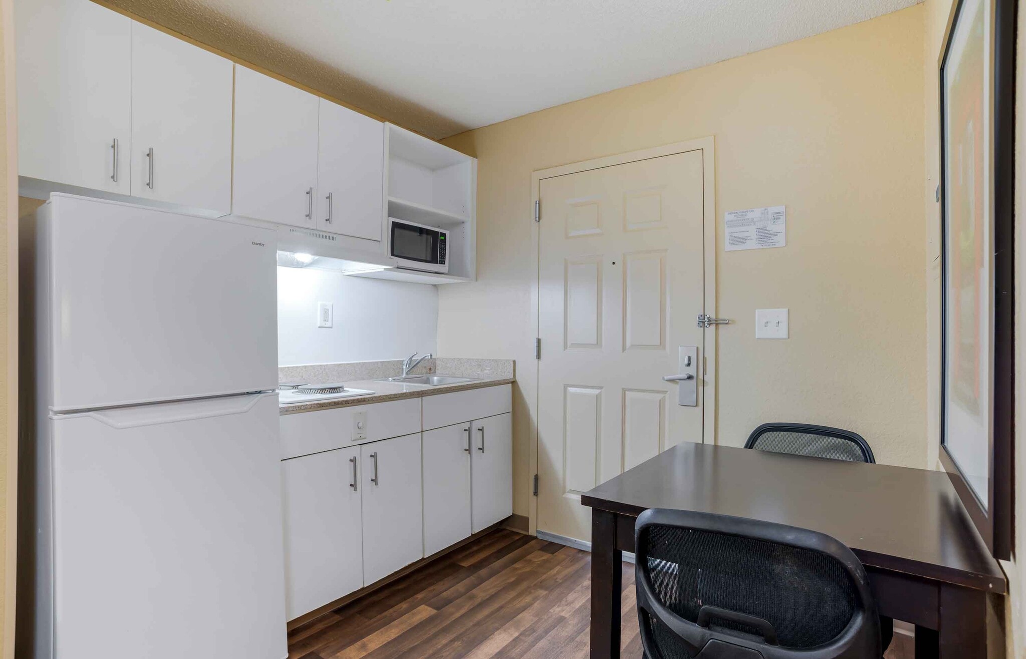 Building Photo - Furnished Studio-Destin - US 98 - Emerald ...