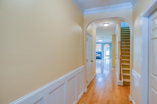 Building Photo - 3 Bedroom, 3 Bathroom Winston Salem Townhome