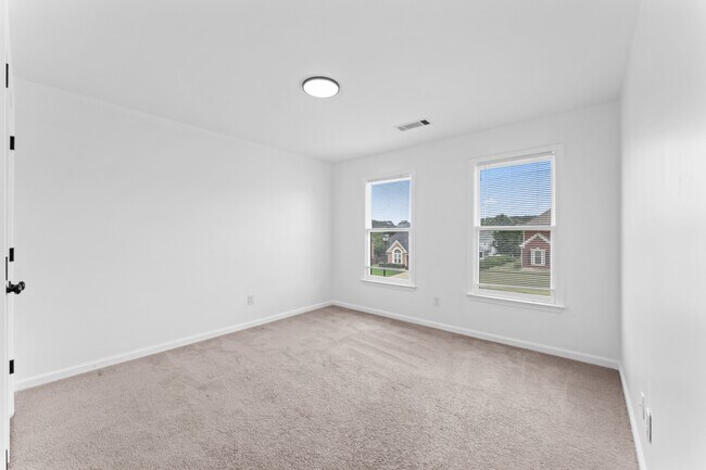 Building Photo - 4267 Azalea Walk