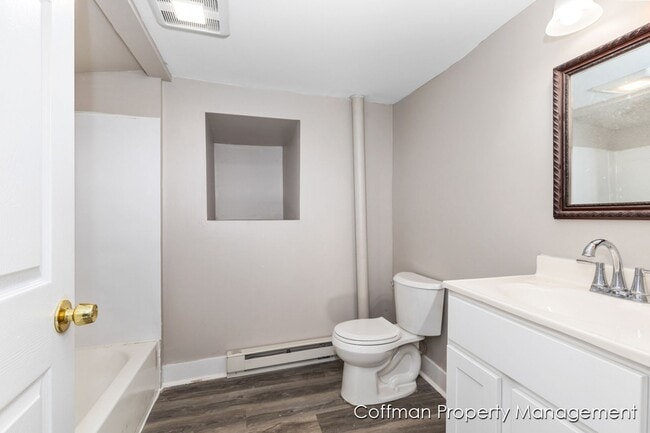 Building Photo - 2 Bed, 1 Bath Home in Wyoming