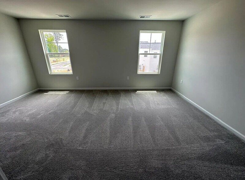 Building Photo - Room in Townhome on Kasota Ln