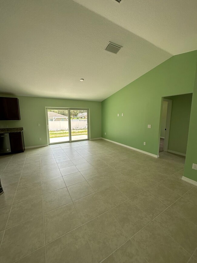 Building Photo - Brand New House for rent in Marion Oaks