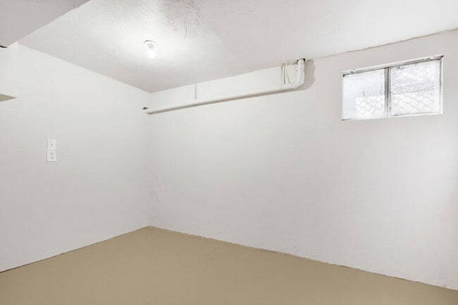 Building Photo - 53 McBurney Blvd