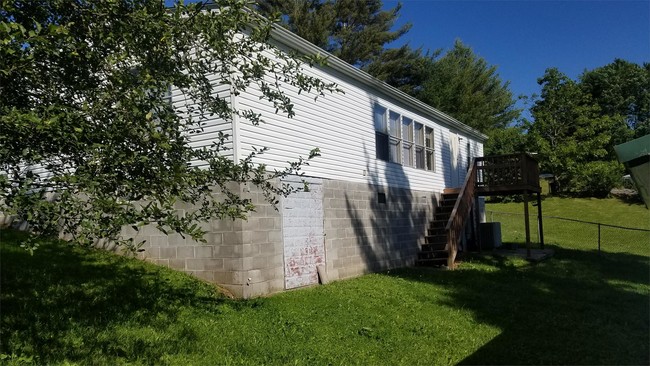 Building Photo - 133 Rylee Pl