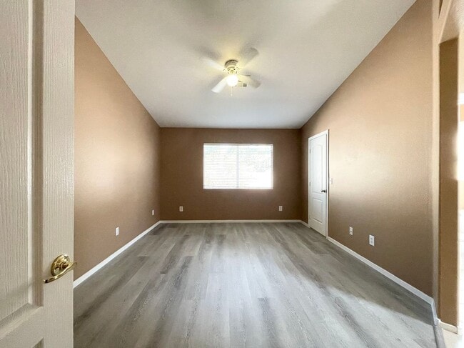 Building Photo - Nice 1-Story Single House