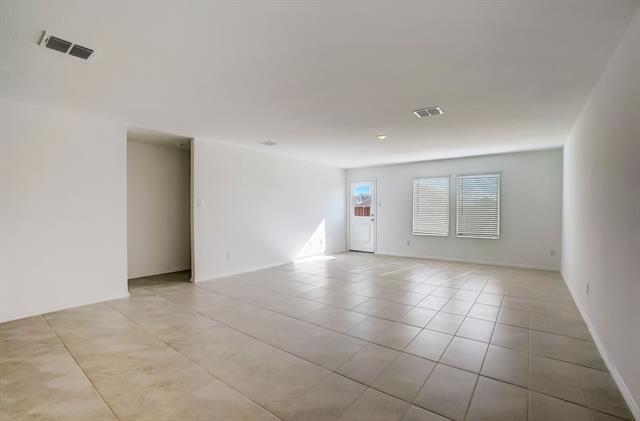 Building Photo - 2832 Ozark Cir
