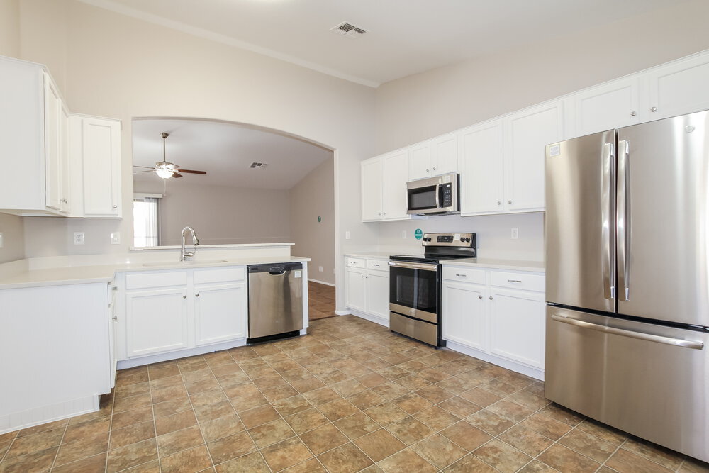 Building Photo - 14988 W Riviera Dr