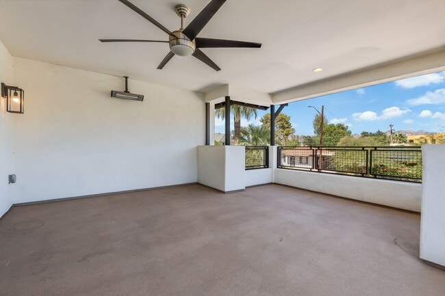 Building Photo - 4427 E Turney Ave