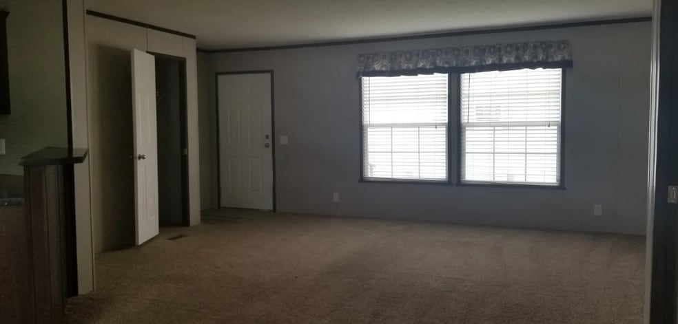 Building Photo - 9628 Cape Cod Dr