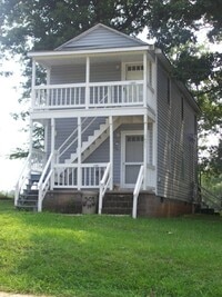 Building Photo - 1401-1403 Underwood (Drawer 1 - 695)