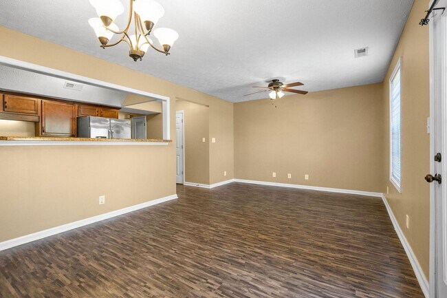 Building Photo - 309 Rowand Ct