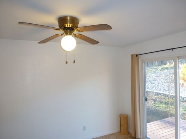 Building Photo - Four Bedroom, Two Bath, Two Car Garage Rem...