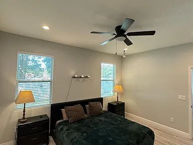 Building Photo - BRAND NEW HOME 2022 - All new appliances! Home is fully furnished!