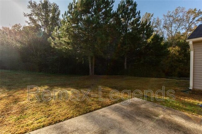 Building Photo - 947 Haymon Dr