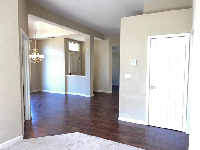 Building Photo - 7711 Galloway Dr