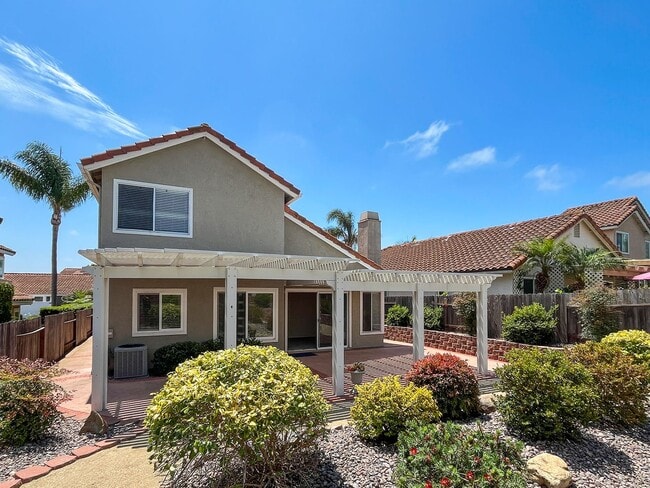 Building Photo - Beautiful Home In Coveted Rancho Del Oro!