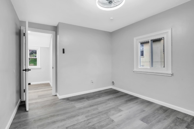 Building Photo - 1209 Cloverfield Dr