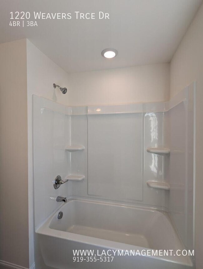 Building Photo - 1220 Weavers Trce Dr