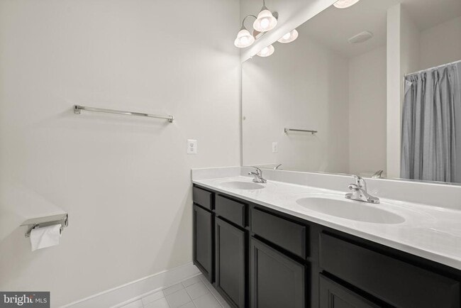 Building Photo - 212 Upper Brook Terrace