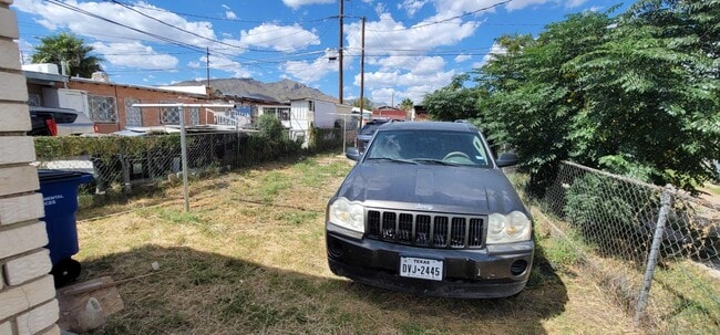 Building Photo - 3031 Findley Ave