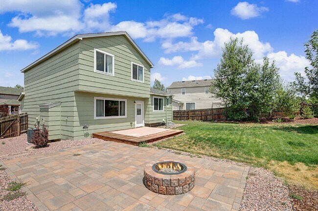 Building Photo - 6991 Prairie Wind Dr