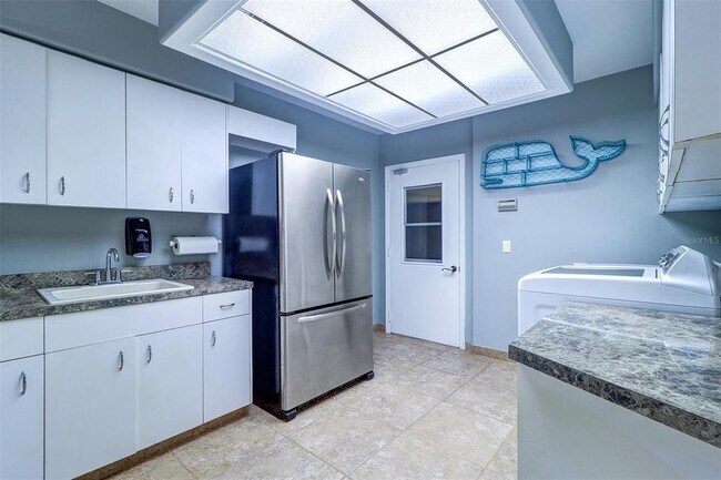 Building Photo - 1705 Meyers Cove Dr