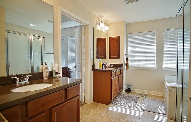 Building Photo - 21707 Balsam Brook Ln