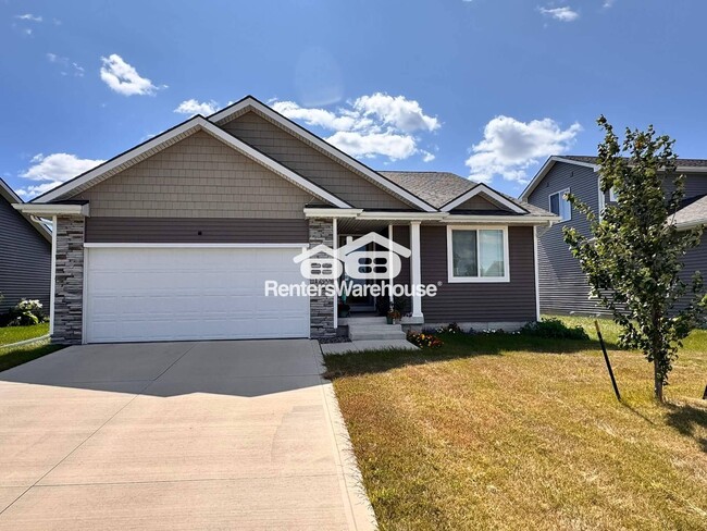 Primary Photo - 1200 Locust St