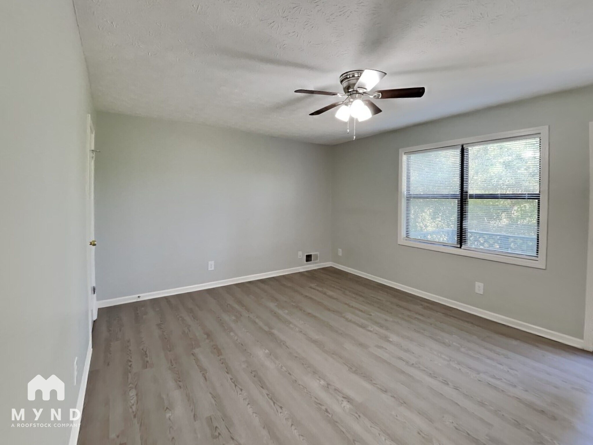 Building Photo - 276 Grist Mill Ln